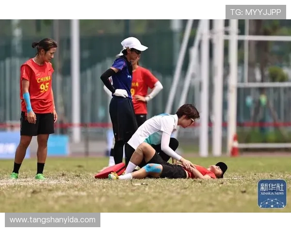 南京飞盘队在全国比赛中荣获第八名展现出强大实力与团队合作精神